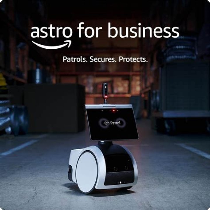 Amazon Astro Makers Say Robot Is ‘Terrible’, Not Ready for Release |